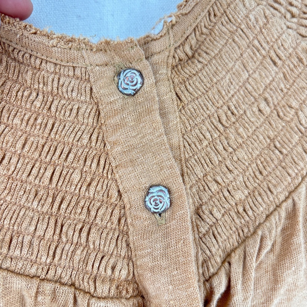 Sundance Smocked Long Sleeve Top Blouse Tan Size Large Linen - Picture 4 of 8